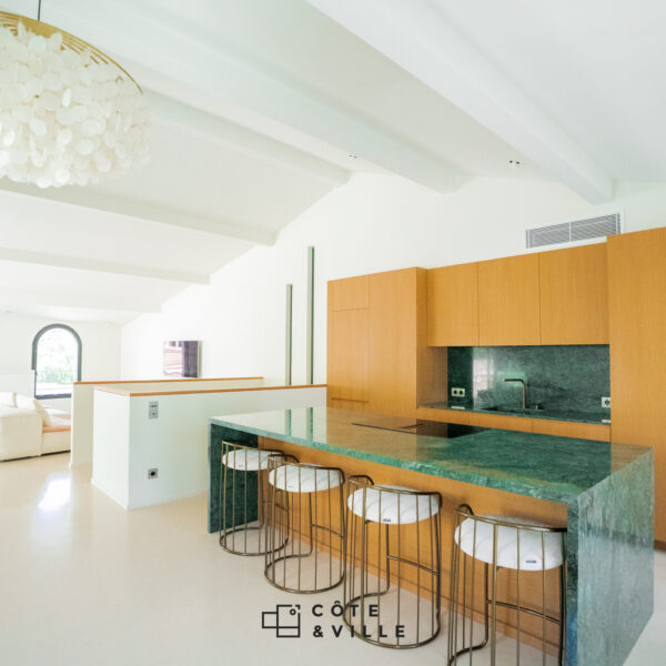 VILLA ROUCAS BLANC – Image 4