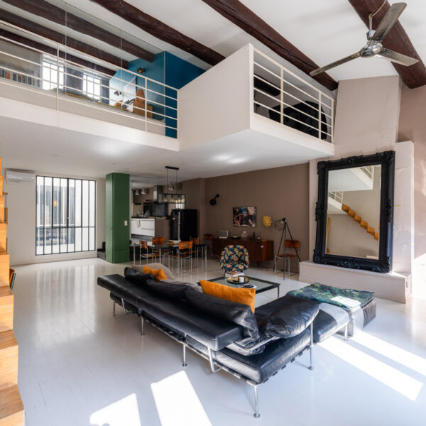 Magnifique Loft d'architecte de 150 m2 sur le Vieux Port