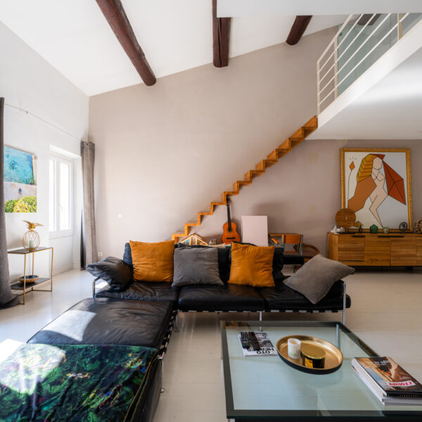Magnifique Loft d'architecte de 150 m2 sur le Vieux Port – Image 3