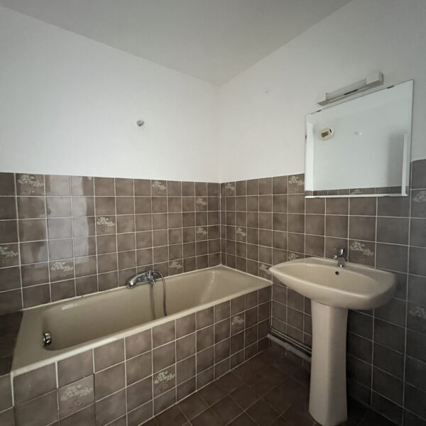 MARSEILLE 12 - TYPE 1 - RESIDENCE LA BOISERAIE – Image 4