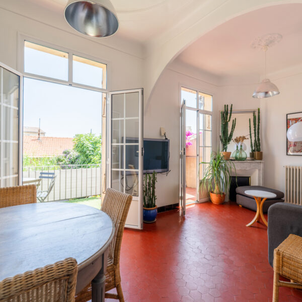Maison Endoume 5 chambres, jardin, piscine et garage – Image 7