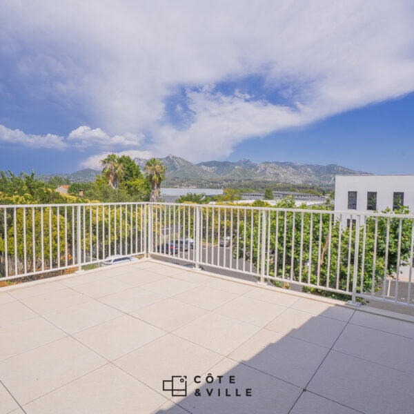 Born in 24 | Napollon | T4 | 100m2 | Terrasse