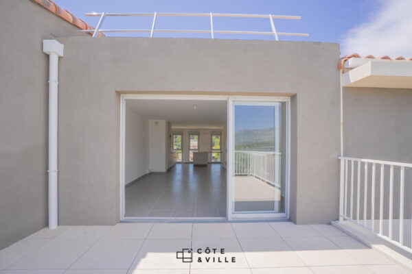 Born in 24 | Napollon | T4 | 100m2 | Terrasse