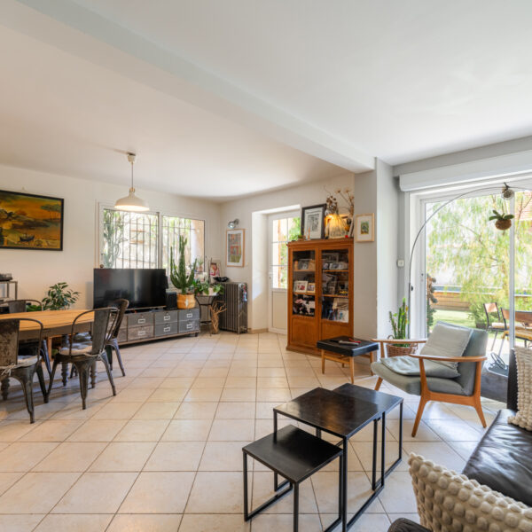Maison Endoume 5 chambres, jardin, piscine et garage – Image 5