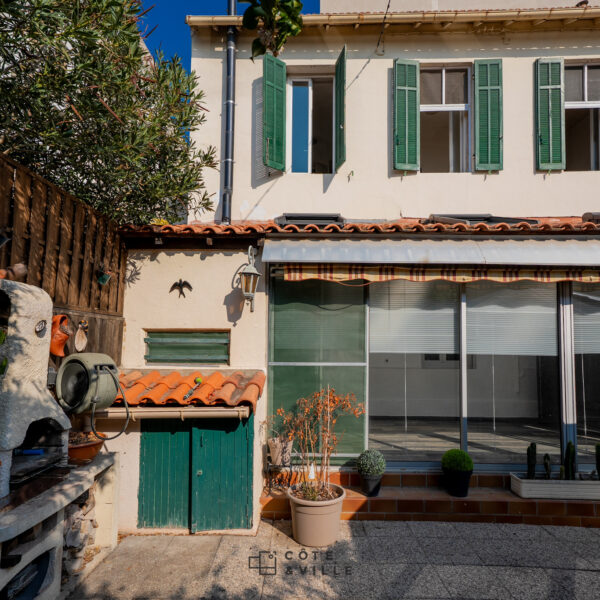 MAISON 13010