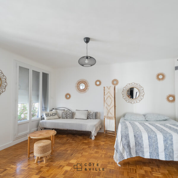 T1 STUDIO VUE MER CATALANS