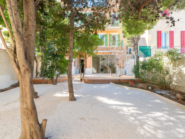 MARSEILLE 7ÈME   STUDIO AVEC TERRASSE