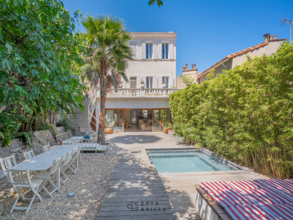 Maison de Maître avec jardin et piscine, Endoume