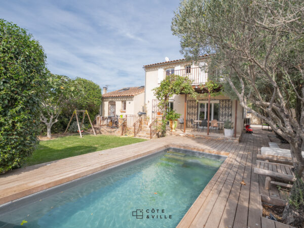 VILLA OLIVA
